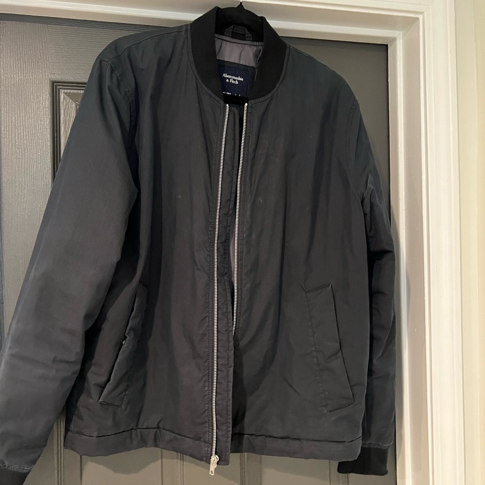 Abercrombie & Fitch Black Bomber Jacket Men’s Large